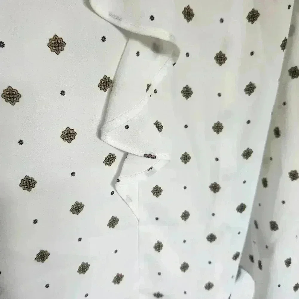 Reitmans Sheer Ruffle Blouse | Size 2x | Soft Feminine Work Top - Picture 6 of 12